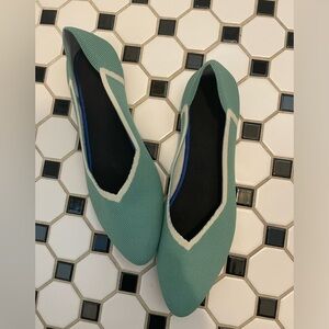 Aqua Flats with White Trim (42)